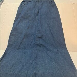 Vintage denim skirt
